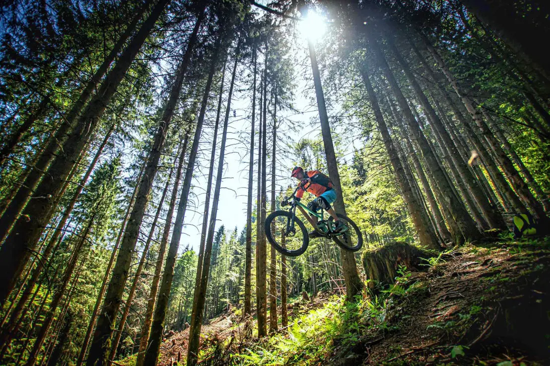 Home Trail Action mit Air-Time, Niner Rip9 immer dabei.Rider Bernd Pfeifer